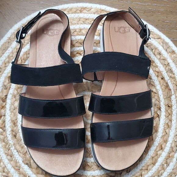 UGG® Women's Braelynn Strappy Sandals Black, Size 9 - Picture 6 of 8
